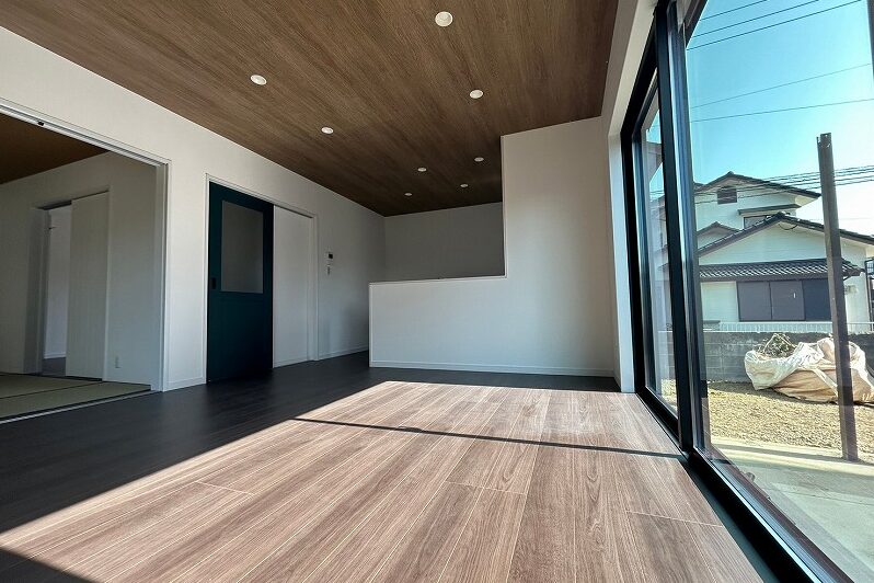 LINE_ALBUM_野地の家_230308_28